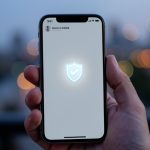 World ID : la vérification humaine face à l'IA débarque sur Tinder